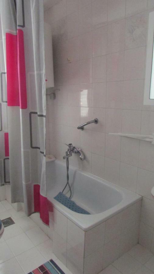 Apartmani Petunia Fažana Buitenkant foto
