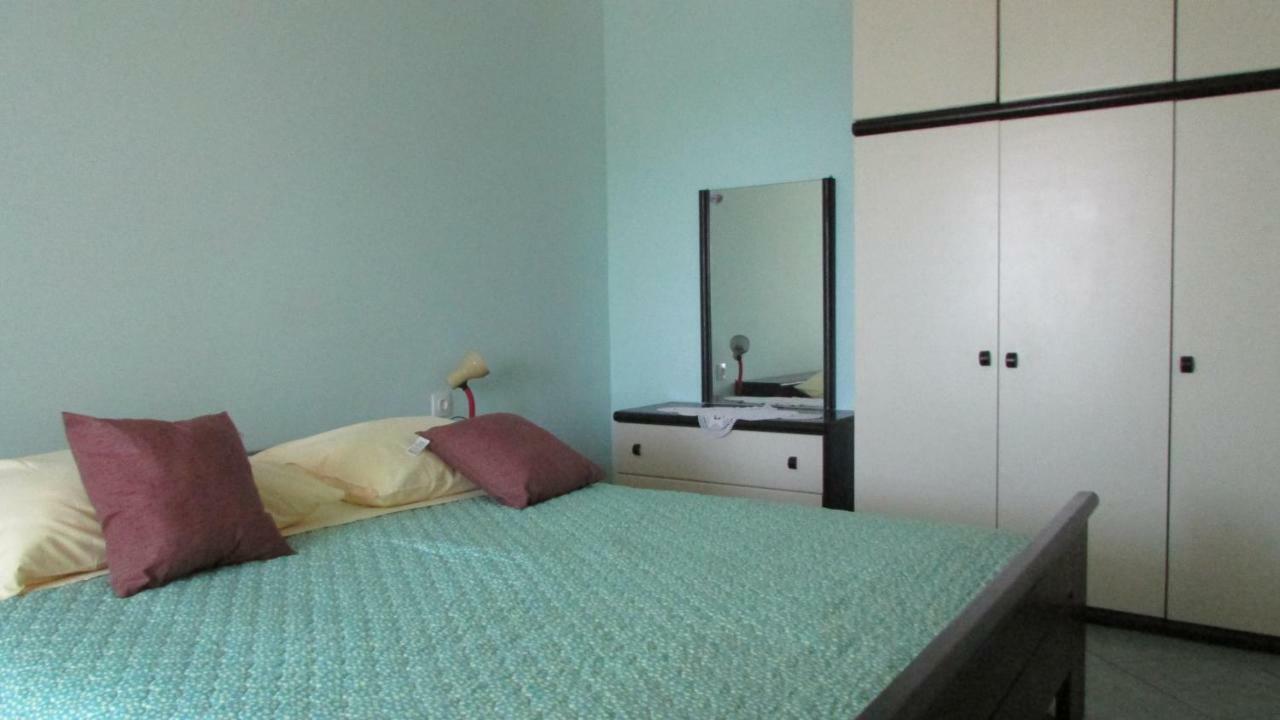 Apartmani Petunia Fažana Buitenkant foto