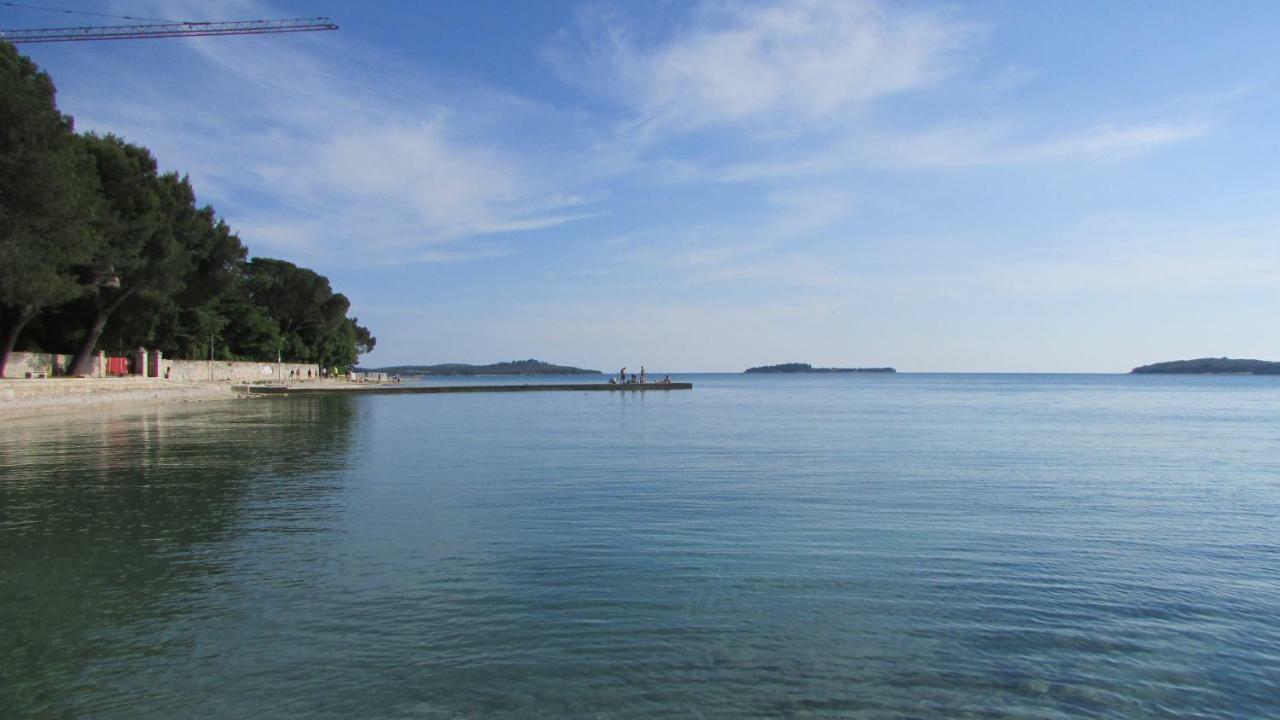 Apartmani Petunia Fažana Buitenkant foto